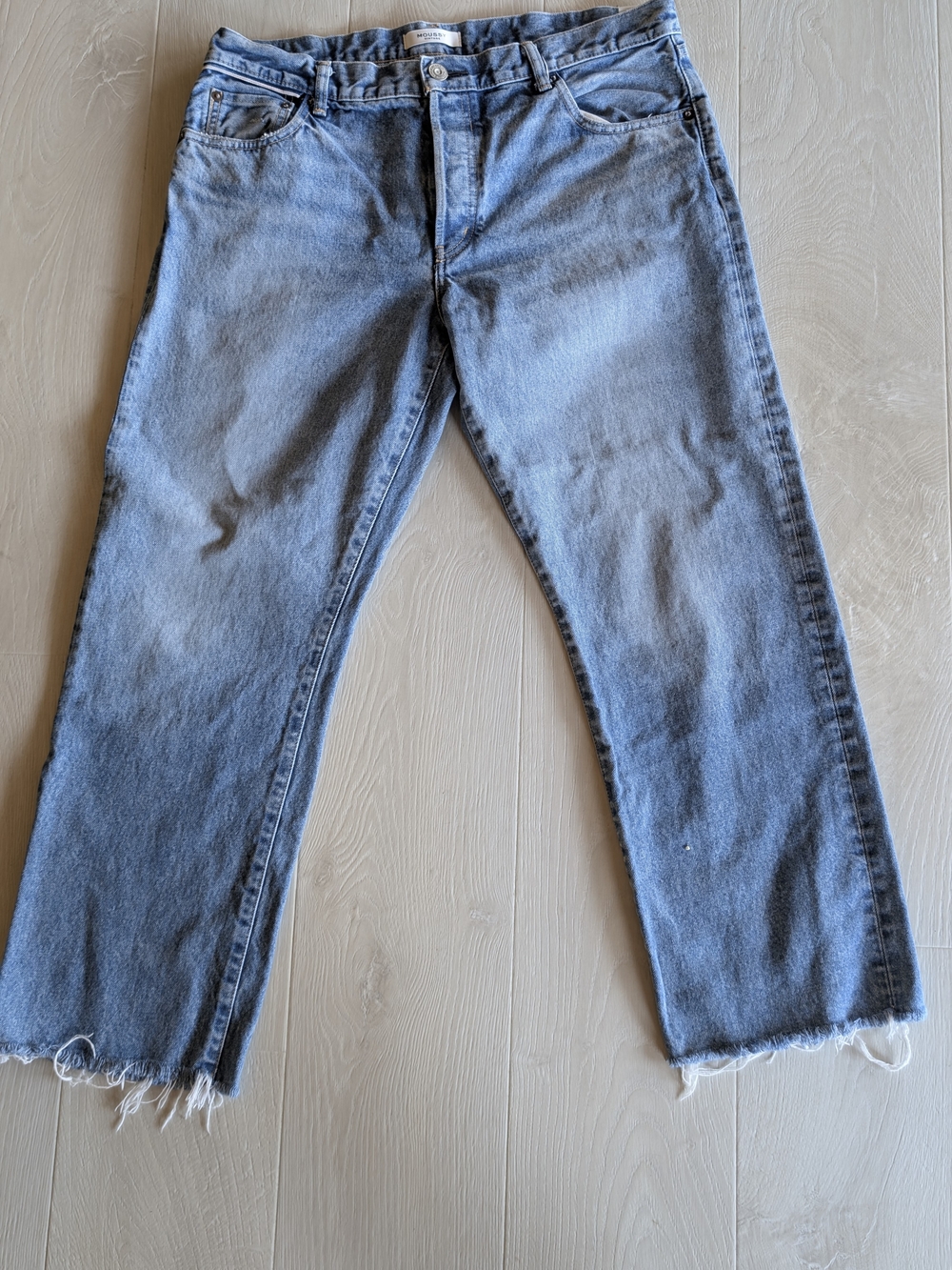 Moussy Light Wash Straight Leg Jeans